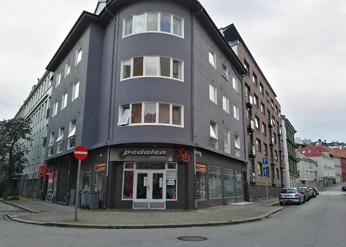Nice Flat In The Heart Of Bergen City, 2 Bedrooms - 2 Big Beds